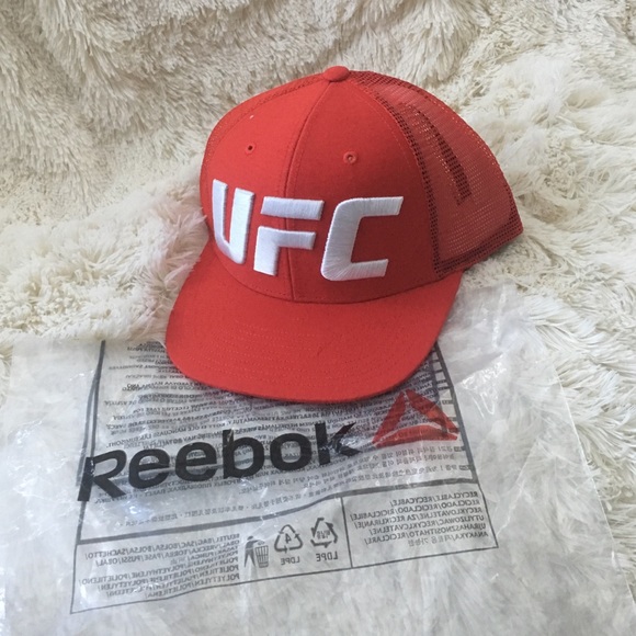 Other - Red UFC hat